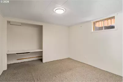 10919 SE Mill Ct, Portland, OR 97216 - Photo 29