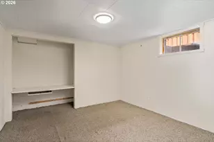 10919 SE Mill Ct, Portland, OR 97216 - Photo 29