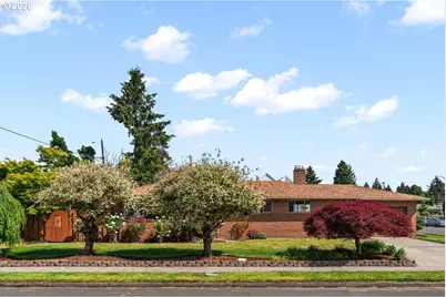 10919 SE Mill Ct, Portland, OR 97216 - Photo 5