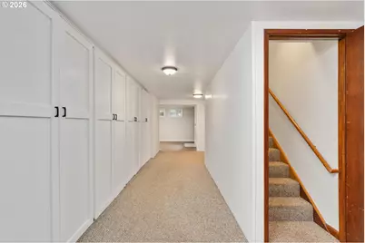 10919 SE Mill Ct, Portland, OR 97216 - Photo 25