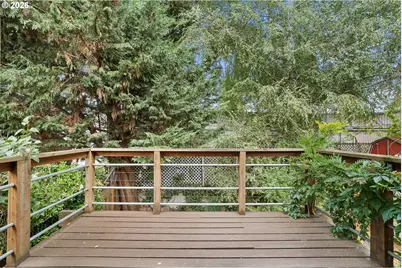 2817 NE Weidler St, Portland, OR 97232 - Photo 37