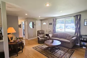1265 34th Pl, Florence, OR 97439 - Photo 5