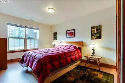 1660 Leatherwood Dr, Eugene, OR 97405 - Photo 41