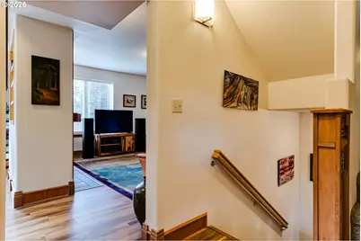 1660 Leatherwood Dr, Eugene, OR 97405 - Photo 5