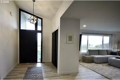 10854 Summit Loop SE, Turner, OR 97392 - Photo 5