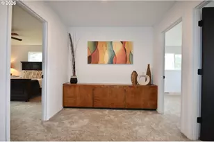 10854 Summit Loop SE, Turner, OR 97392 - Photo 13