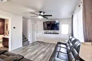 197 E Roosevelt St, Carlton, OR 97111 - Photo 11
