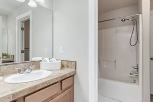 4819 SW Beaverton Hillsdale Hwy SW, Portland, OR 97221 - Photo 25