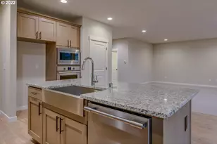 2702 S Ivy St, Cornelius, OR 97113 - Photo 13