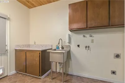 1310 Mulberry Ln, Florence, OR 97439 - Photo 35