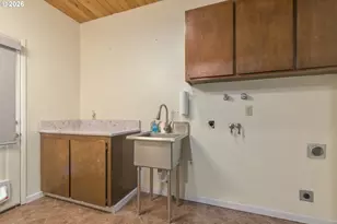 1310 Mulberry Ln, Florence, OR 97439 - Photo 35