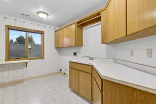 2277 SW Nancy Pl, Gresham, OR 97080 - Photo 29