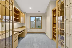 2277 SW Nancy Pl, Gresham, OR 97080 - Photo 13