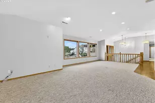 2277 SW Nancy Pl, Gresham, OR 97080 - Photo 5