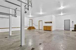 2277 SW Nancy Pl, Gresham, OR 97080 - Photo 45