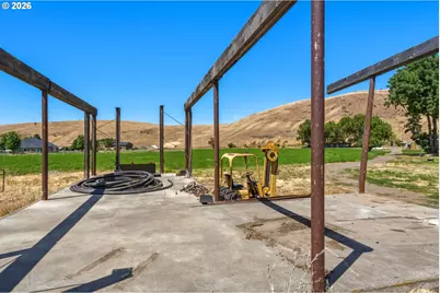 54884 Day Rd, Milton-Freewater, OR 97862 - Photo 9