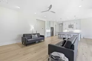 18771 NW Collins Rd, North Plains, OR 97133 - Photo 9