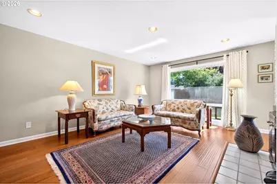 2116 NE 142nd Ave, Portland, OR 97230 - Photo 9
