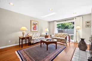 2116 NE 142nd Ave, Portland, OR 97230 - Photo 9