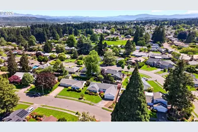 2116 NE 142nd Ave, Portland, OR 97230 - Photo 39