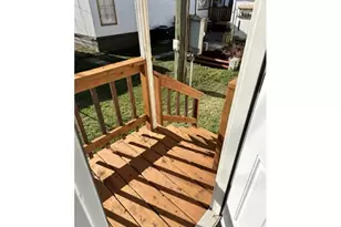 525 S 6th St, Harrisburg, OR 97446 - Photo 11