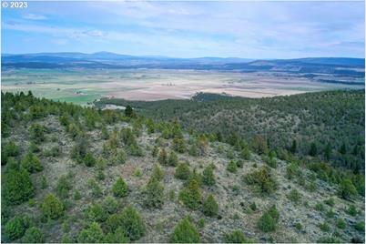 S Poe Valley Rd, Klamath Falls, OR 97603 - Photo 1
