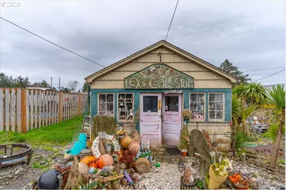 4955 Crab Ave, Tillamook, OR 97141 - Photo 1