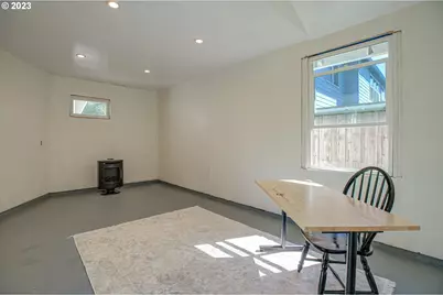 1495 NE Zachary St, Hillsboro, OR 97124 - Photo 47