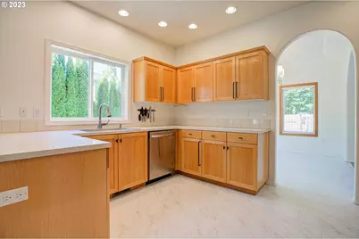 1495 NE Zachary St, Hillsboro, OR 97124 - Photo 11