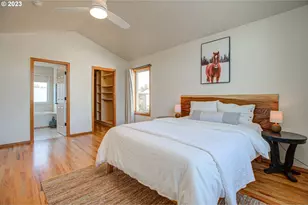 1495 NE Zachary St, Hillsboro, OR 97124 - Photo 37