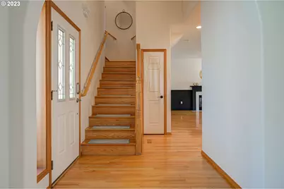 1495 NE Zachary St, Hillsboro, OR 97124 - Photo 5