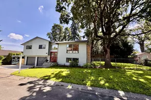 5682 SE Byron Ct, Milwaukie, OR 97267 - Photo 1