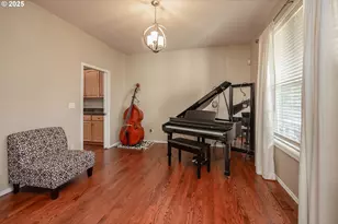 16713 NW Countryridge Dr, Portland, OR 97229 - Photo 3