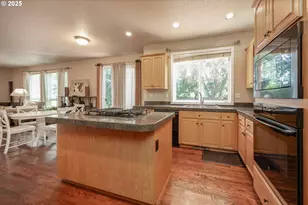 16713 NW Countryridge Dr, Portland, OR 97229 - Photo 9