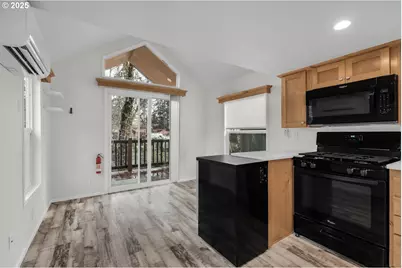 8372 Enchanted Way SE #253, Turner, OR 97392 - Photo 3