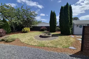 355 Central Ave, Lebanon, OR 97355 - Photo 7