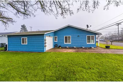 970 W 10th Ave, Junction City, OR 97448 - Photo 23