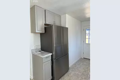 970 W 10th Ave, Junction City, OR 97448 - Photo 15