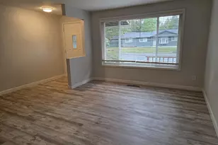 3512 SE Harlow Ct, Troutdale, OR 97060 - Photo 3