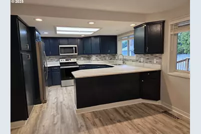 3512 SE Harlow Ct, Troutdale, OR 97060 - Photo 5