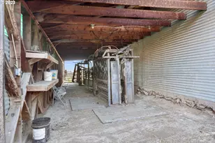 46310 Cook Rd, Baker City, OR 97814 - Photo 45