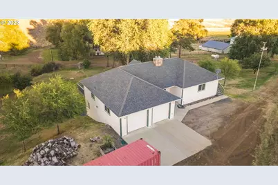 46310 Cook Rd, Baker City, OR 97814 - Photo 9