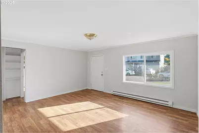 11751 SE Oak St, Portland, OR 97216 - Photo 15