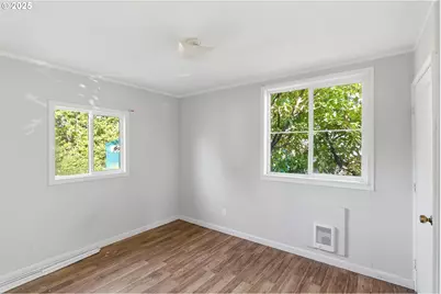 11751 SE Oak St, Portland, OR 97216 - Photo 23