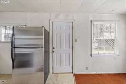 215 E 2nd Ave, Riddle, OR 97469 - Photo 35