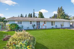 3218 West Pl, Hubbard, OR 97032 - Photo 3