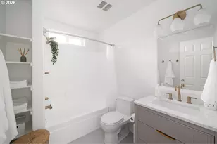 10253 NW Wilshire Ln, Portland, OR 97229 - Photo 29