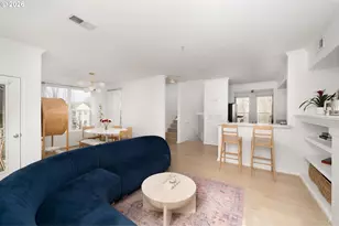 10253 NW Wilshire Ln, Portland, OR 97229 - Photo 9