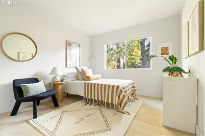 10002 SW Balmer Cir, Portland, OR 97219 - Photo 35