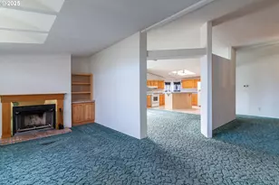 30683 Spring Ct, Hermiston, OR 97838 - Photo 3